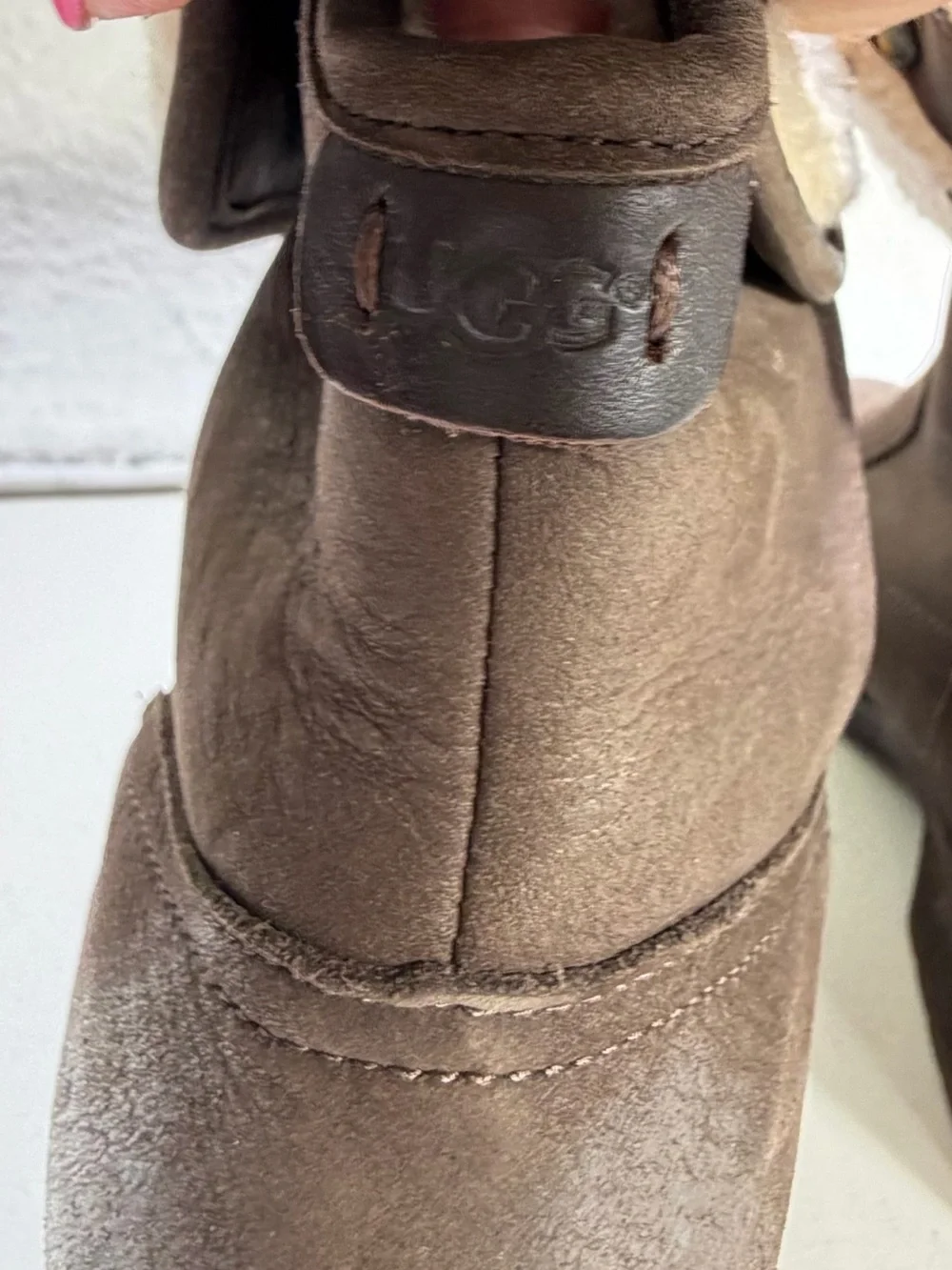 UGG Aldon Leather Wool Cuff Boots Stout Brown Women’s Size 8 winter boots